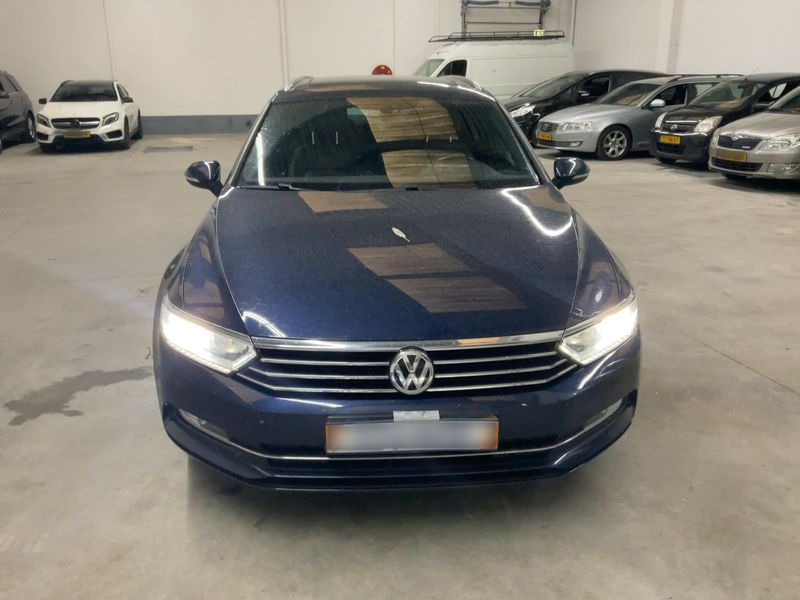 Volkswagen Passat 1.4 TSI Comfortline BlueMotion Tech — zdjęcie 9