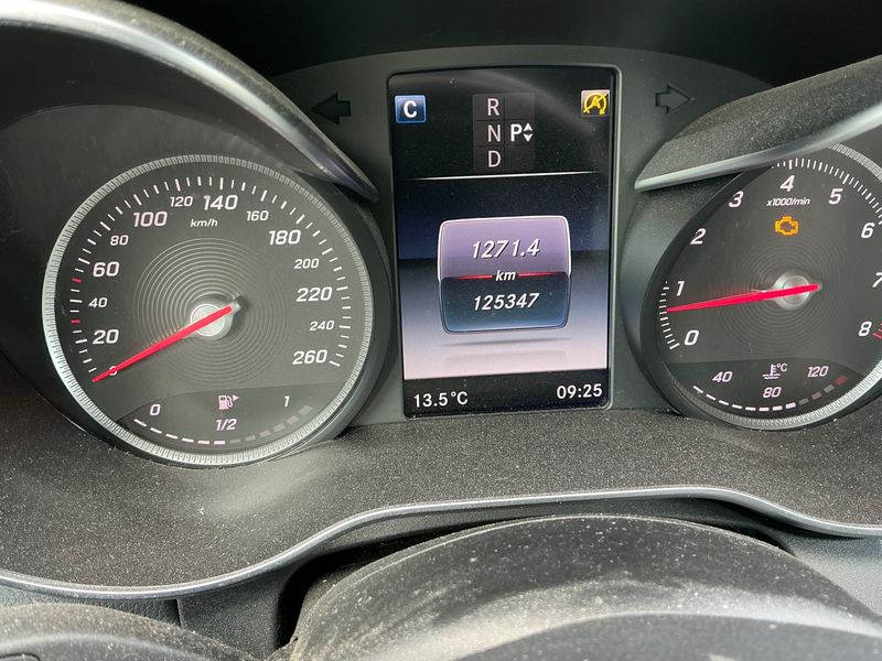 Mercedes-Benz C-Klasse C 200 T AMG Line — zdjęcie 13