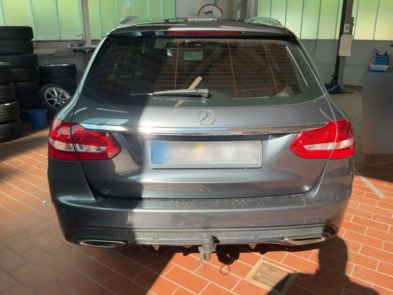 Mercedes-Benz C-Klasse C 200 T AMG Line — zdjęcie 5