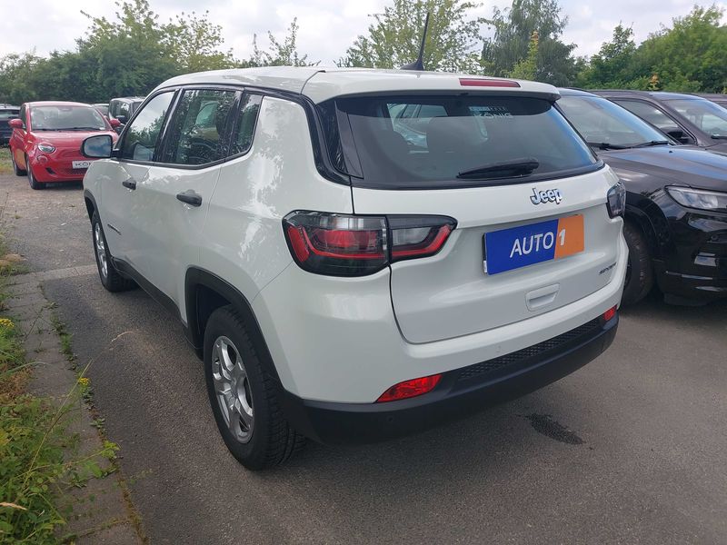 Jeep Compass 1.3 T-GDi Sport FWD — zdjęcie 3