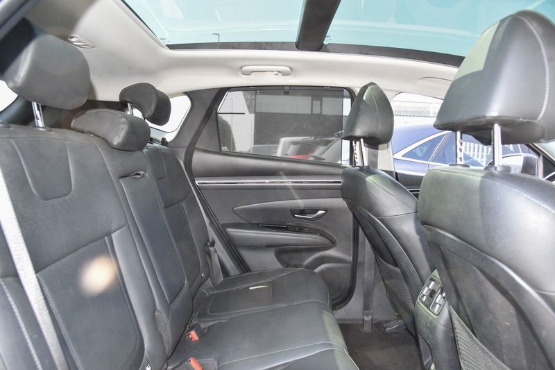 Hyundai Tucson 1.6 T-GDI Plug-in Hybrid Exellence 4WD — zdjęcie 14