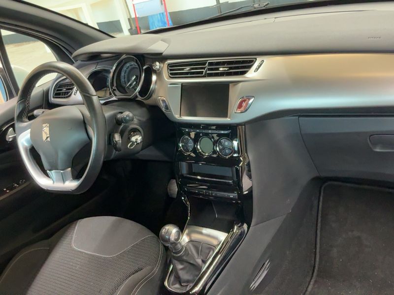 DS Automobiles DS3 1.6 Blue-HDi SoChic — zdjęcie 12