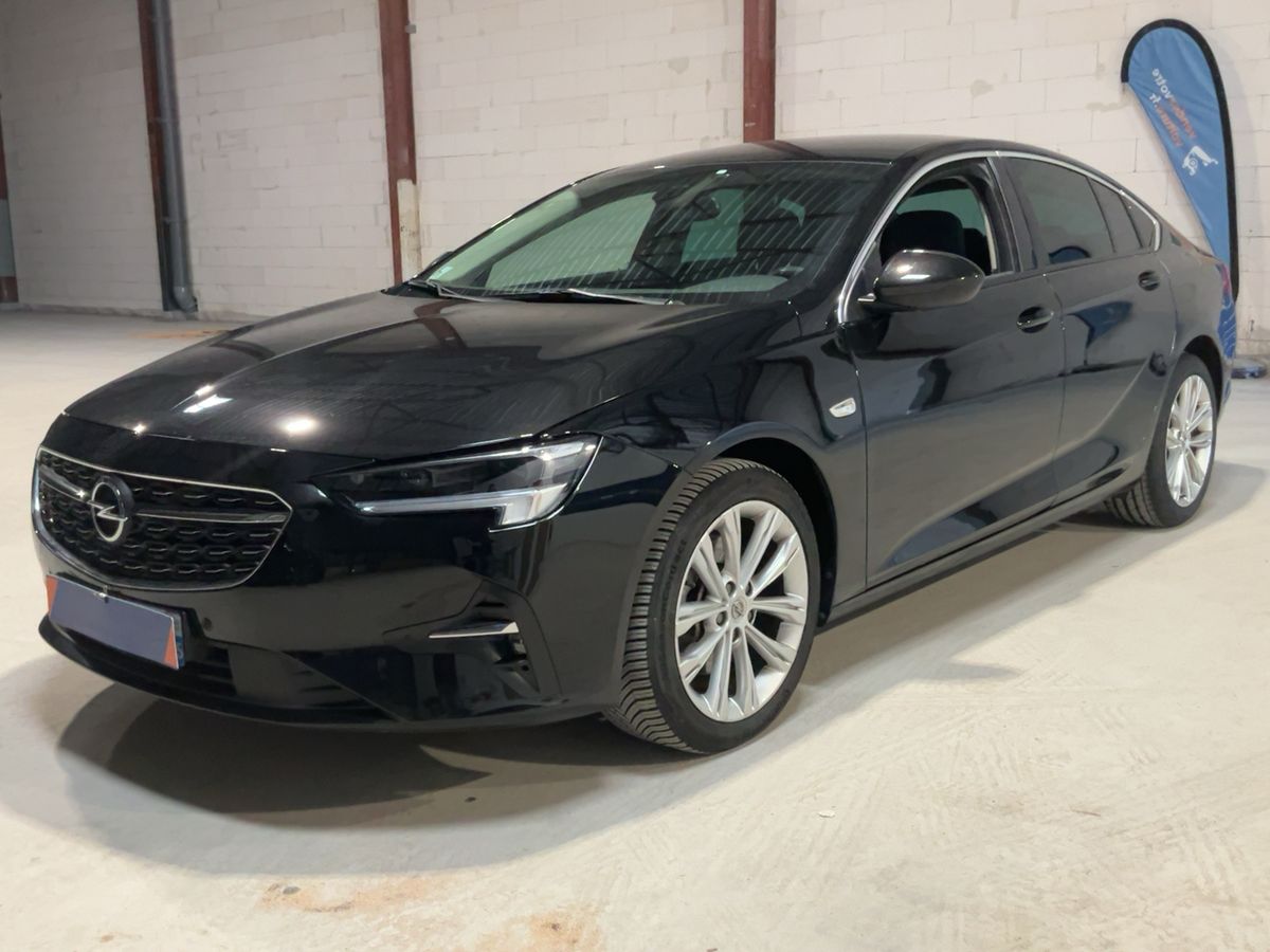 Opel Insignia 2021
