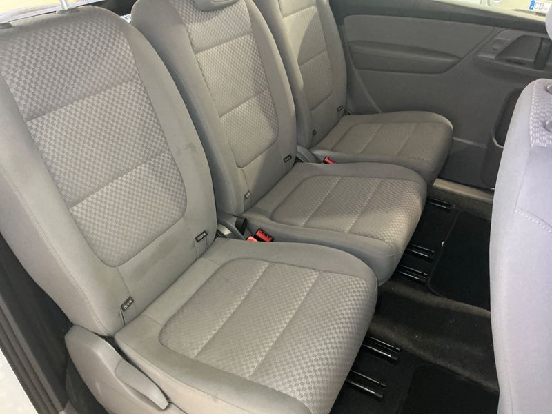 Seat Alhambra 2.0 TDI Reference 2017 – снимка 31