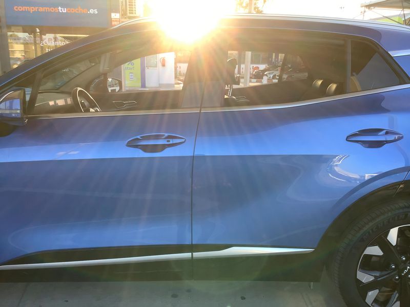 Kia Sportage 1.6 TGDI Hybrid Tech 4WD — zdjęcie 4