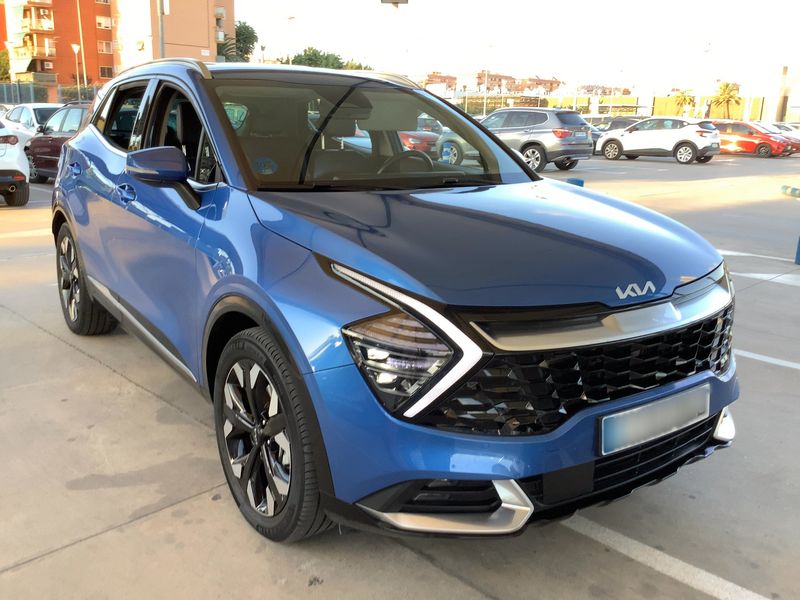 Kia Sportage 1.6 TGDI Hybrid Tech 4WD — zdjęcie 8