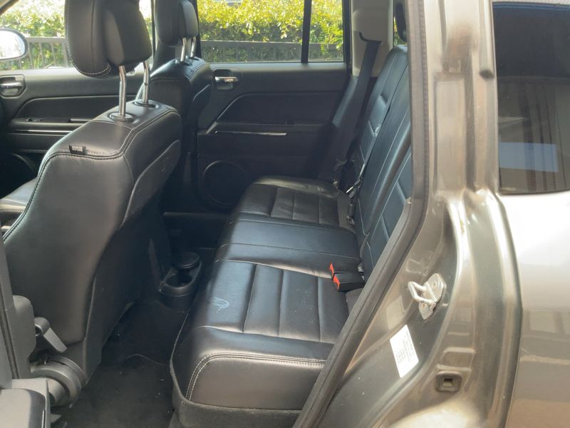Jeep Compass 2.4 Limited 4x4 — zdjęcie 14
