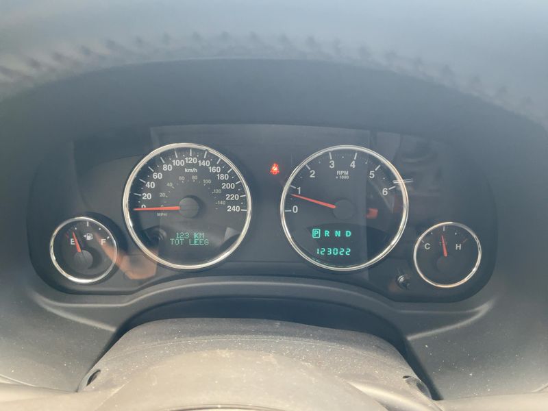 Jeep Compass 2.4 Limited 4x4 — zdjęcie 13