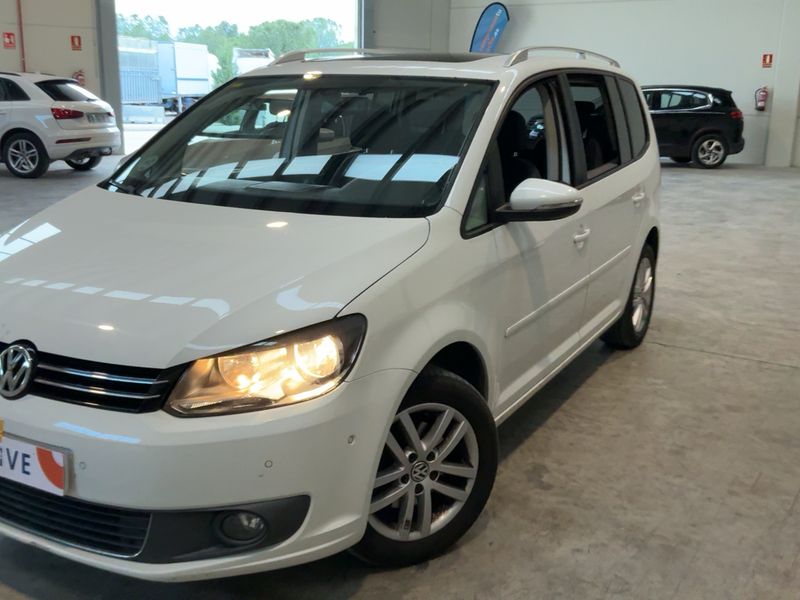 Touran 1.6 TDI Advance BlueMotion