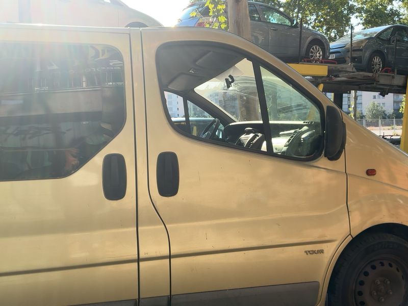 Opel Vivaro 2.5 DTI / CDTI Tour — zdjęcie 7