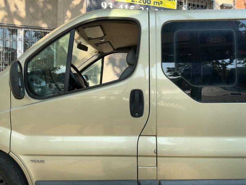 Opel Vivaro 2.5 DTI / CDTI Tour — zdjęcie 4
