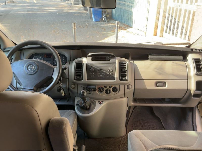 Opel Vivaro 2.5 DTI / CDTI Tour — zdjęcie 12