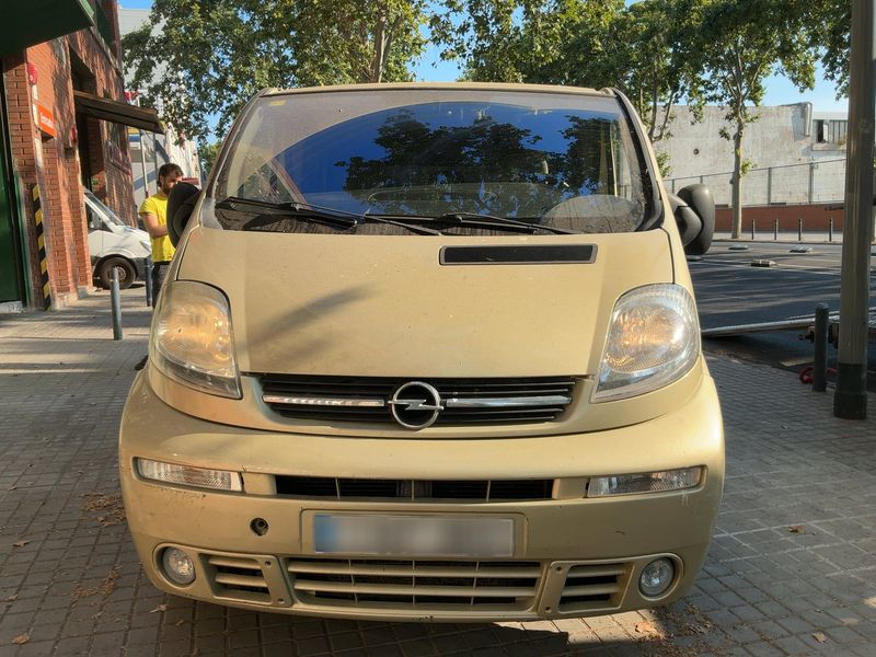 Opel Vivaro 2.5 DTI / CDTI Tour — zdjęcie 9