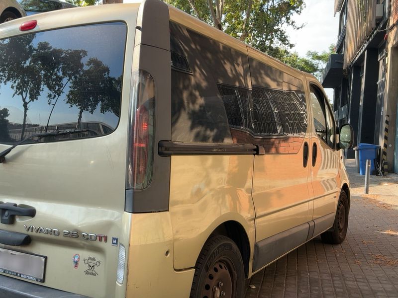 Opel Vivaro 2.5 DTI / CDTI Tour — zdjęcie 6