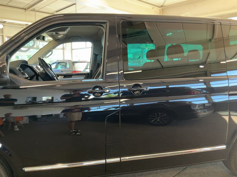 Volkswagen T6 Multivan 2.0 TDI Multivan Generation Six 4Motion — zdjęcie 4