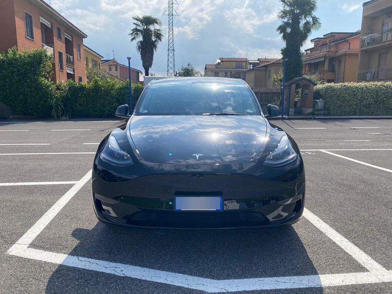 Tesla Model Y Max Range Dual AWD AWD — zdjęcie 7