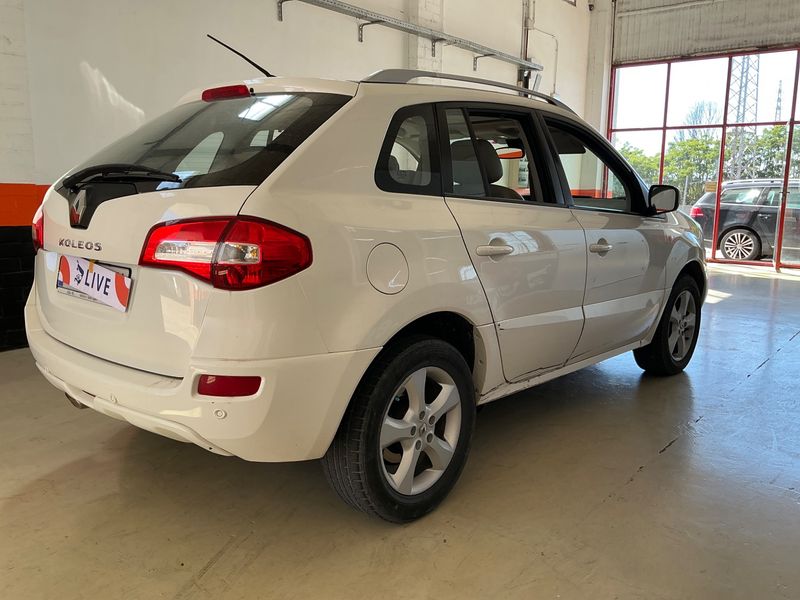 Renault Koleos 2.0 dCi Privilege — zdjęcie 2