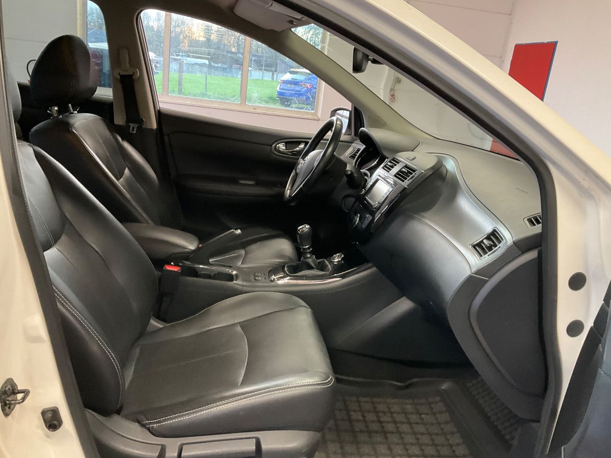 Nissan Pulsar 2018 — photo 18