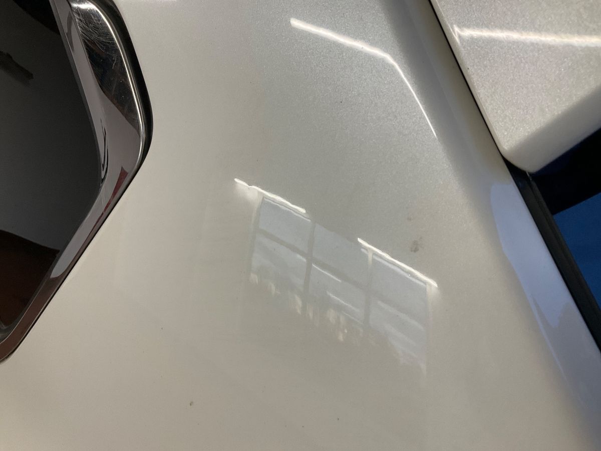 Nissan Pulsar 2018 — photo 44