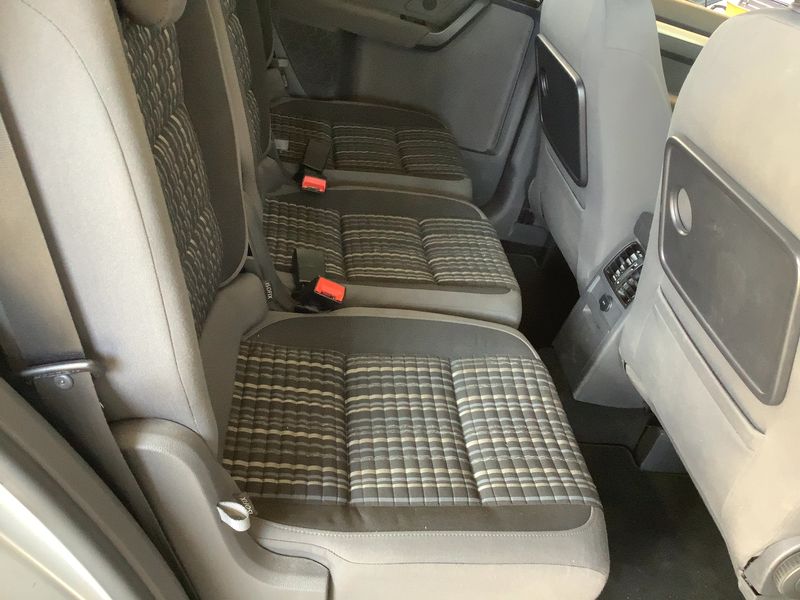 Volkswagen Touran 1.4 TSI CrossTouran — zdjęcie 14
