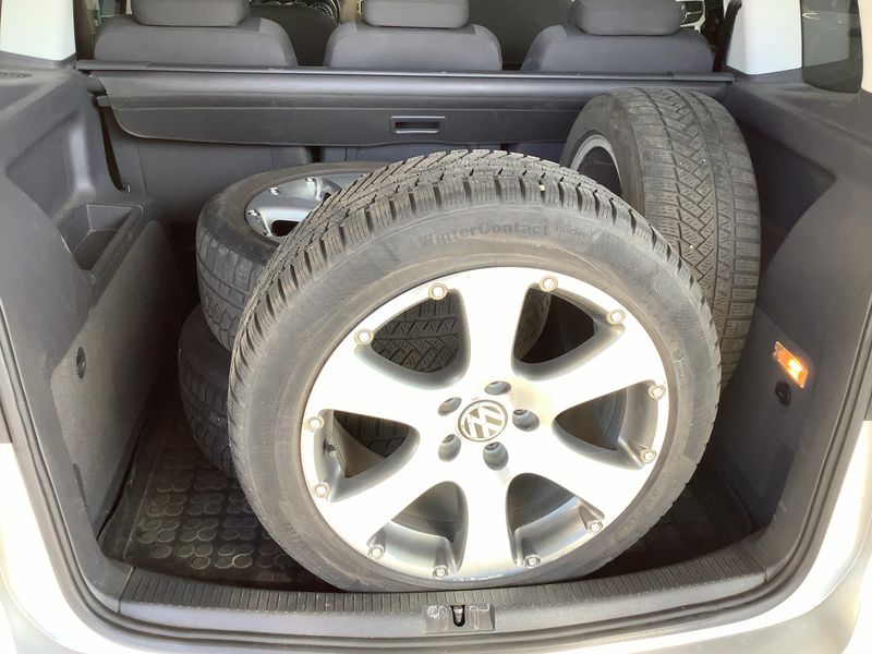 Volkswagen Touran 1.4 TSI CrossTouran — zdjęcie 10