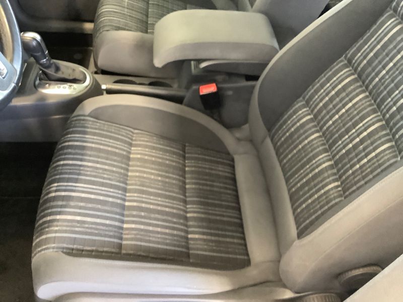 Volkswagen Touran 1.4 TSI CrossTouran 2011 – снимка 26