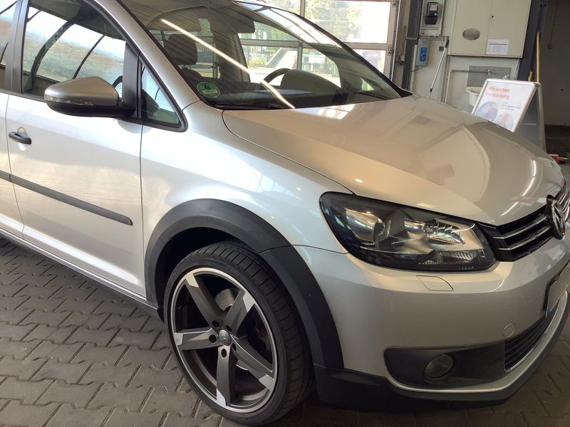 Volkswagen Touran 1.4 TSI CrossTouran — zdjęcie 8