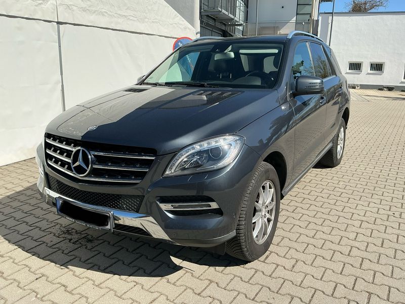 Mercedes-Benz M-Klasse