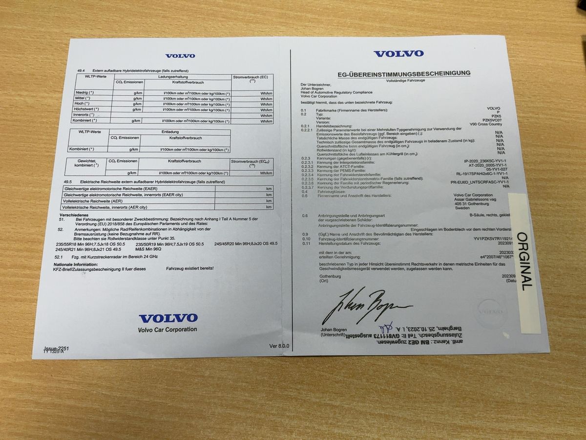 Volvo V90 Cross Country 2.0 B4 Mild-Hybrid Ultimate AWD