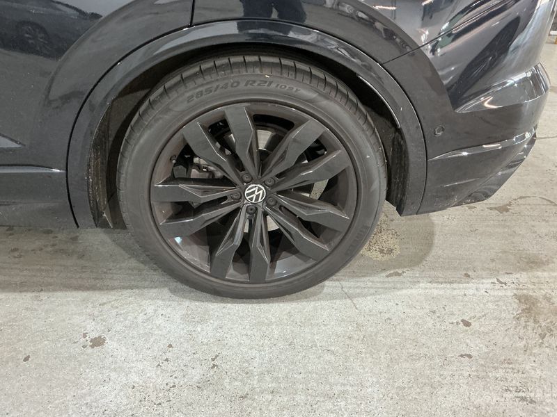 Volkswagen Touareg 3.0 eHybrid R 4Motion 2021 – снимка 31