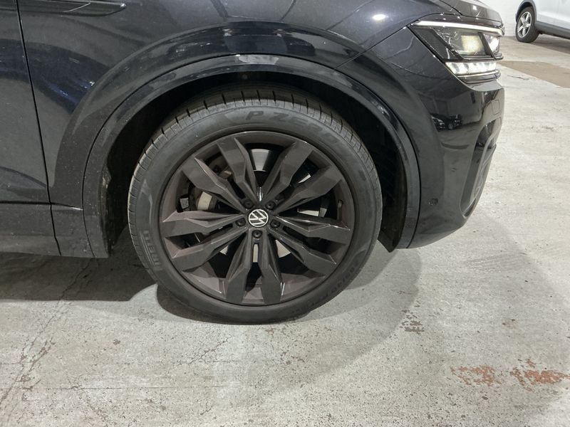 Volkswagen Touareg 3.0 eHybrid R 4Motion 2021 – снимка 18
