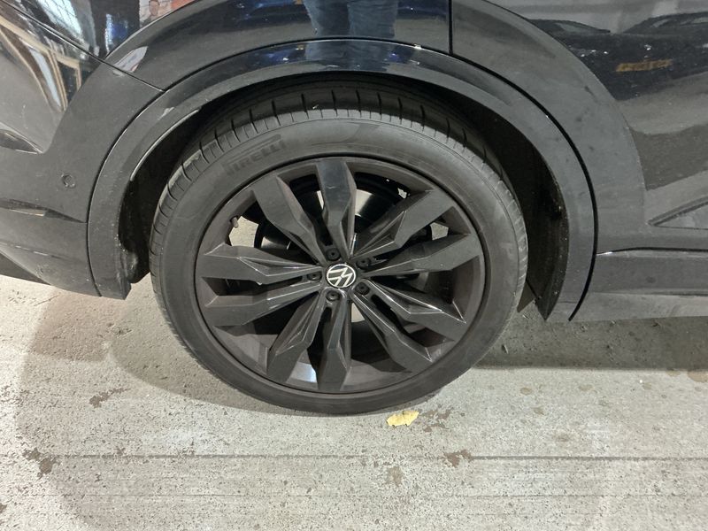 Volkswagen Touareg 3.0 eHybrid R 4Motion 2021 – снимка 21