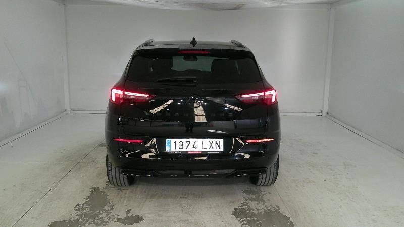 Opel Grandland X 1.2 Turbo GS Line — zdjęcie 4