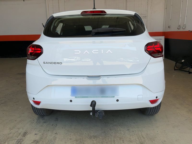 Dacia Sandero 1.0 TCe LPG Essential 2024 – снимка 7