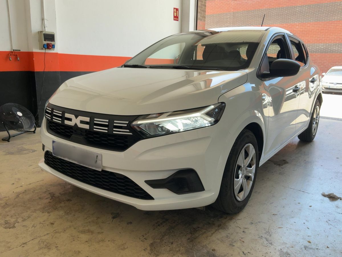 Dacia Sandero 2024 — photo 1