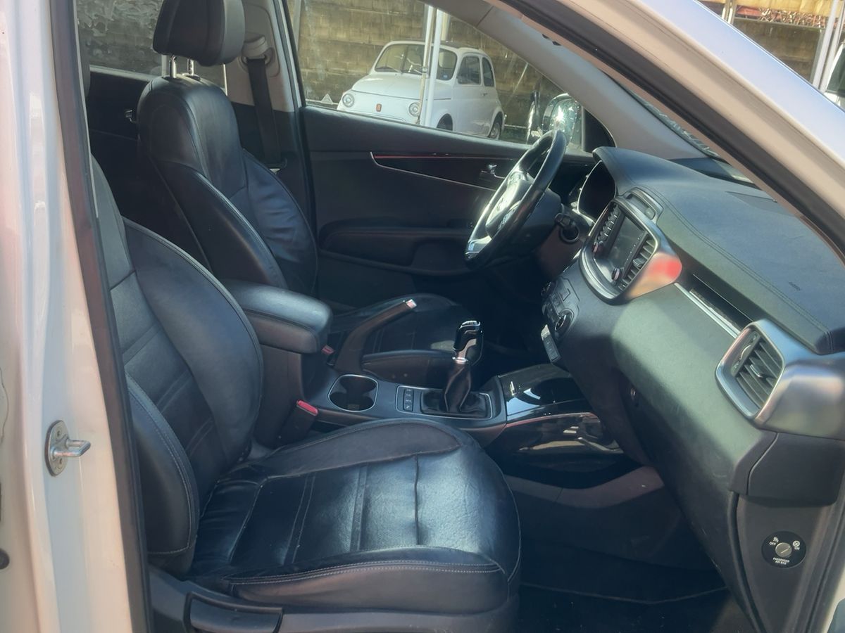 Kia Sorento 2017 — photo 17
