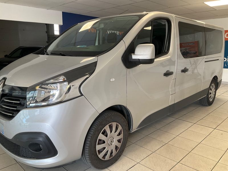 Renault Trafic 1.6 dCi Energy L2H1 Grand SpaceClass — zdjęcie 2