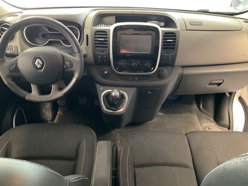 Renault Trafic 1.6 dCi Energy L2H1 Grand SpaceClass — zdjęcie 12