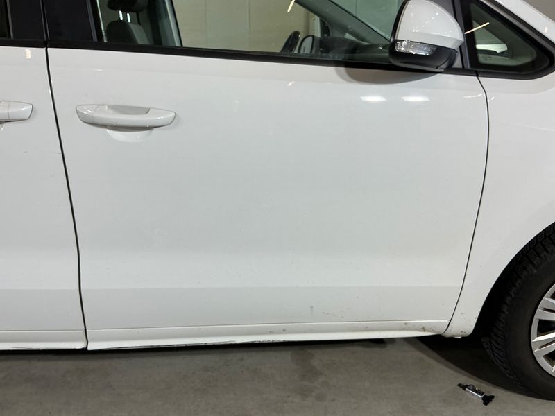 Volkswagen Sharan 2.0 TDI BlueMotion Tech 2015 – снимка 32