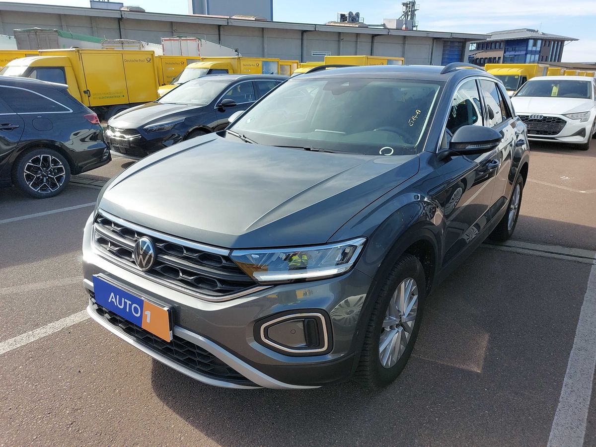 Volkswagen T-Roc 2025 — photo 1
