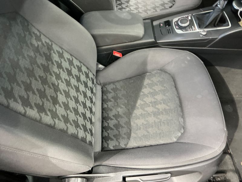 Audi A3 1.2 TFSI Attraction 2014 – снимка 29