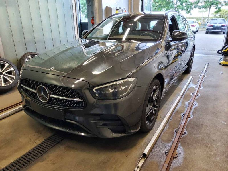 Mercedes-Benz E-Klasse E 300de T 4Matic AMG Line