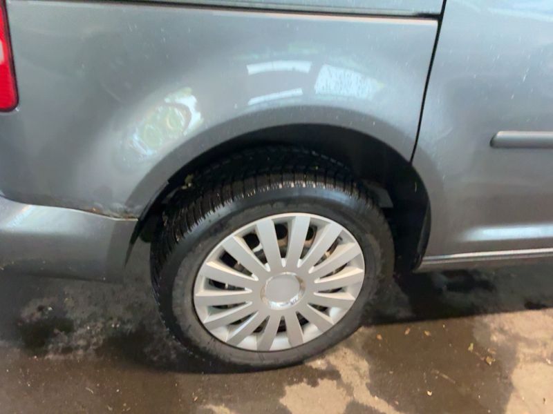 Volkswagen Caddy 2.0 TDI Trendline 4Motion 2011 – снимка 9