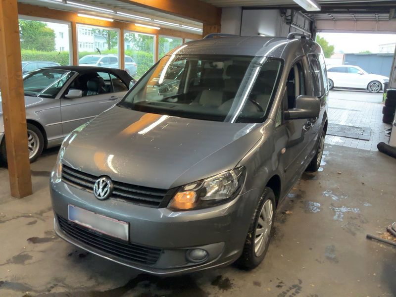 Volkswagen Caddy 2.0 TDI Trendline 4Motion 2011 – снимка 1