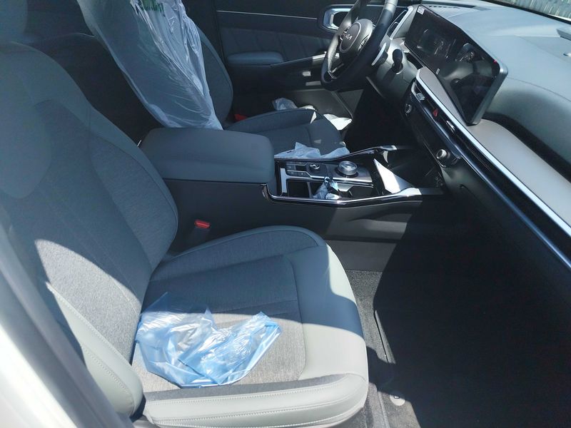 Kia Sorento 1.6 TGDI Hybrid Emotion 2WD — zdjęcie 10