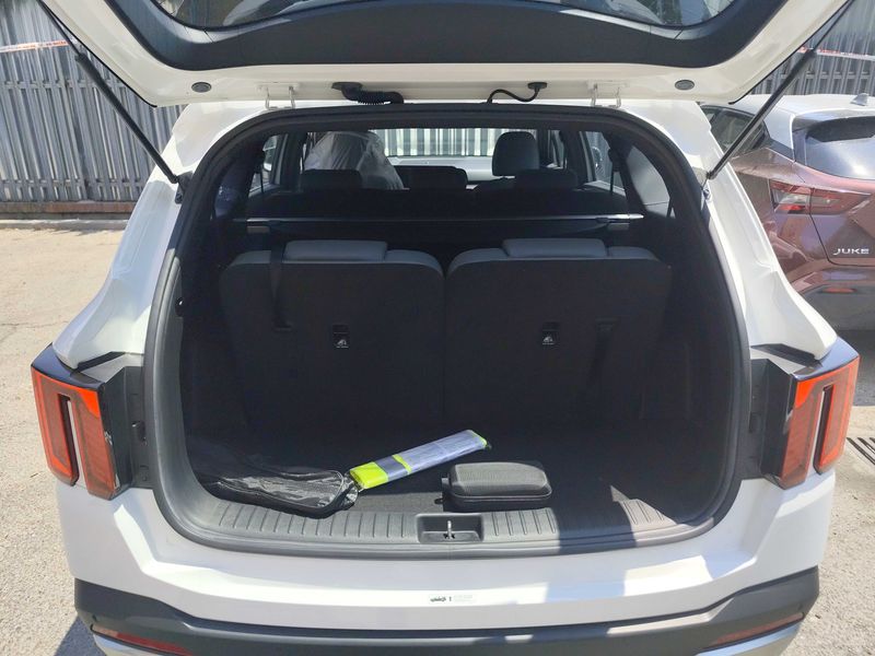 Kia Sorento 1.6 TGDI Hybrid Emotion 2WD — zdjęcie 9