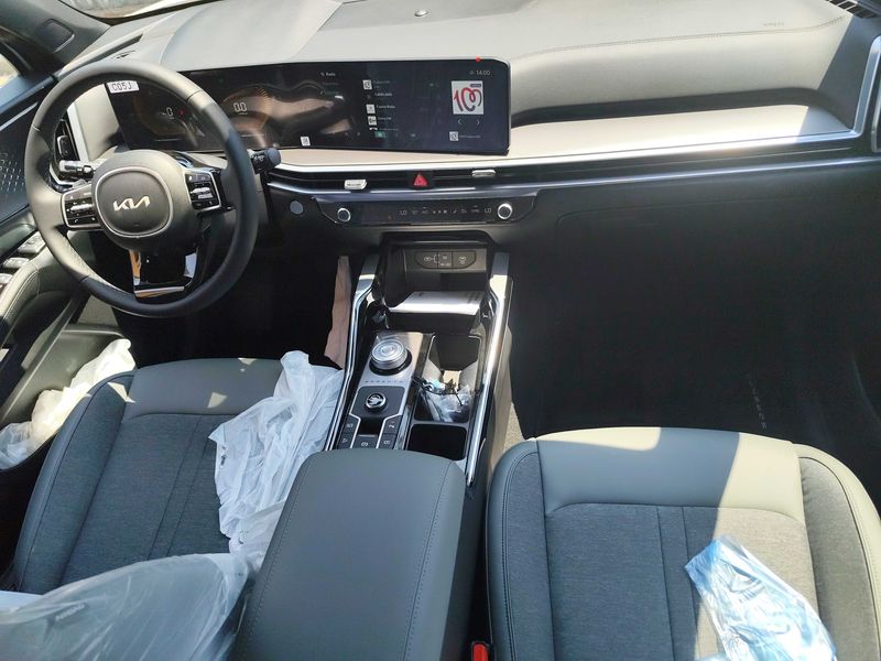 Kia Sorento 1.6 TGDI Hybrid Emotion 2WD — zdjęcie 11