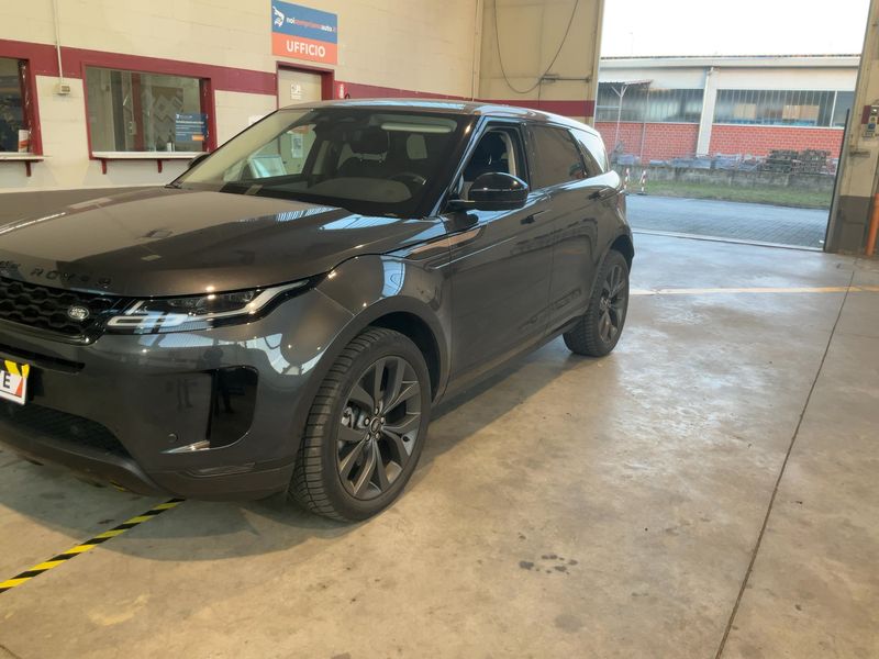 Land Rover Evoque D200 Mild-Hybrid S — zdjęcie 2