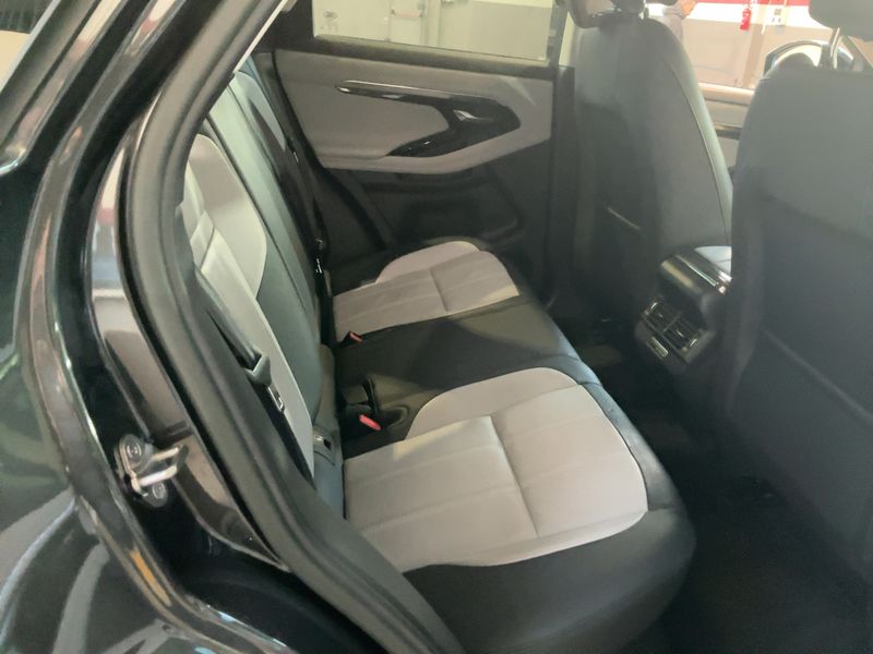 Land Rover Evoque D200 Mild-Hybrid S — zdjęcie 14
