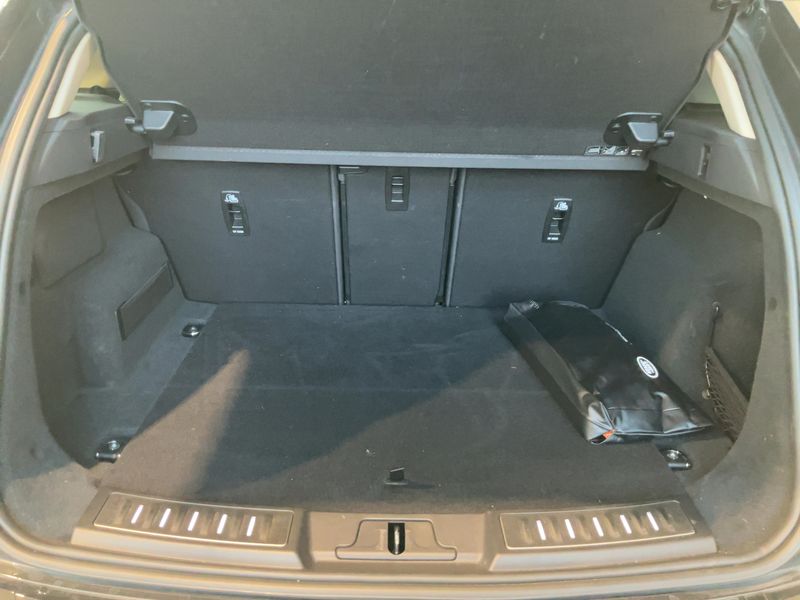 Land Rover Evoque D200 Mild-Hybrid S — zdjęcie 10